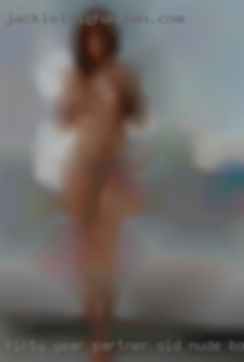 Firty year partner old nude boutdoor from Hazleton.