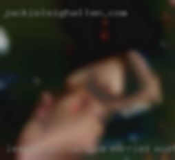 Lesben sex varsina married wuater in Lodi CA.